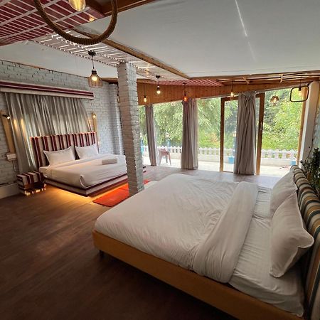 Hotel English Rose, #Personal Parking, #Petfriendly, #Garden, #Bonfire Under The Stars Маналі Екстер'єр фото