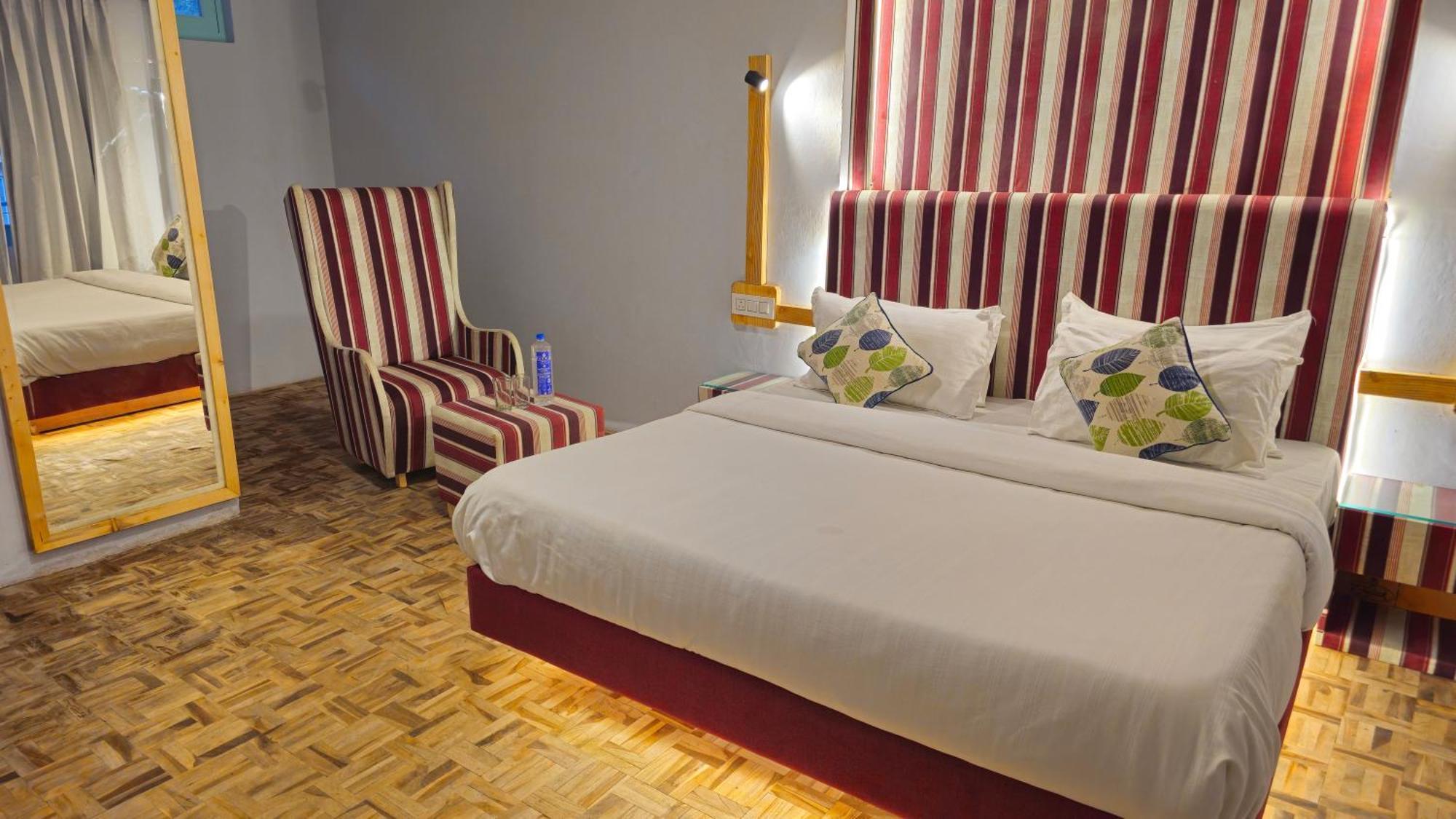 Hotel English Rose, #Personal Parking, #Petfriendly, #Garden, #Bonfire Under The Stars Маналі Екстер'єр фото
