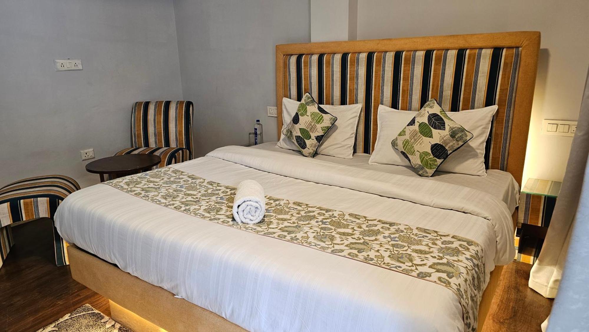 Hotel English Rose, #Personal Parking, #Petfriendly, #Garden, #Bonfire Under The Stars Маналі Екстер'єр фото